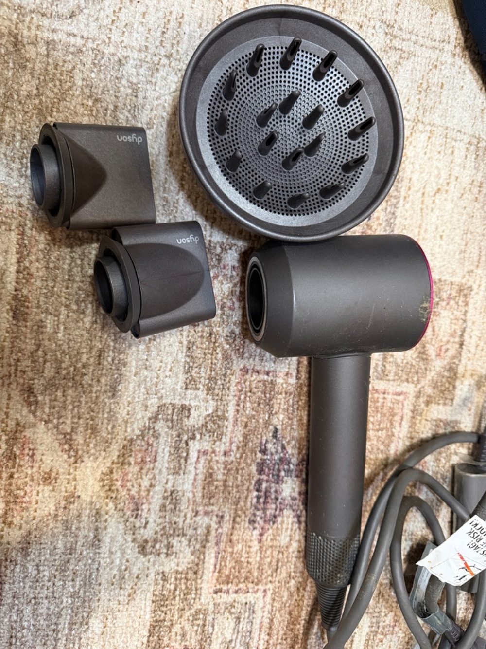 Dyson Supersonic Hair Dryer with Diffuser and Two Nozzles - Black